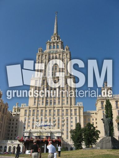 365 Hotel Ukraine.JPG